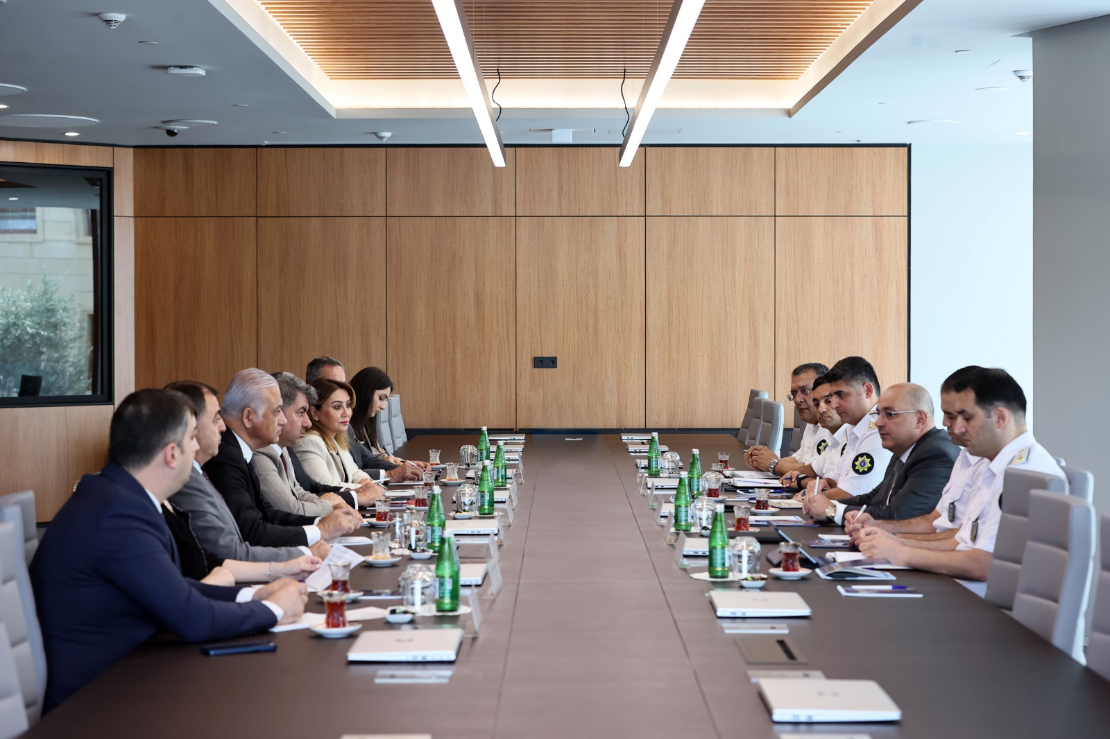 TÜİB İdarə Heyəti Dövlət Gömrük Komitəsinin sədri ilə görüşdü